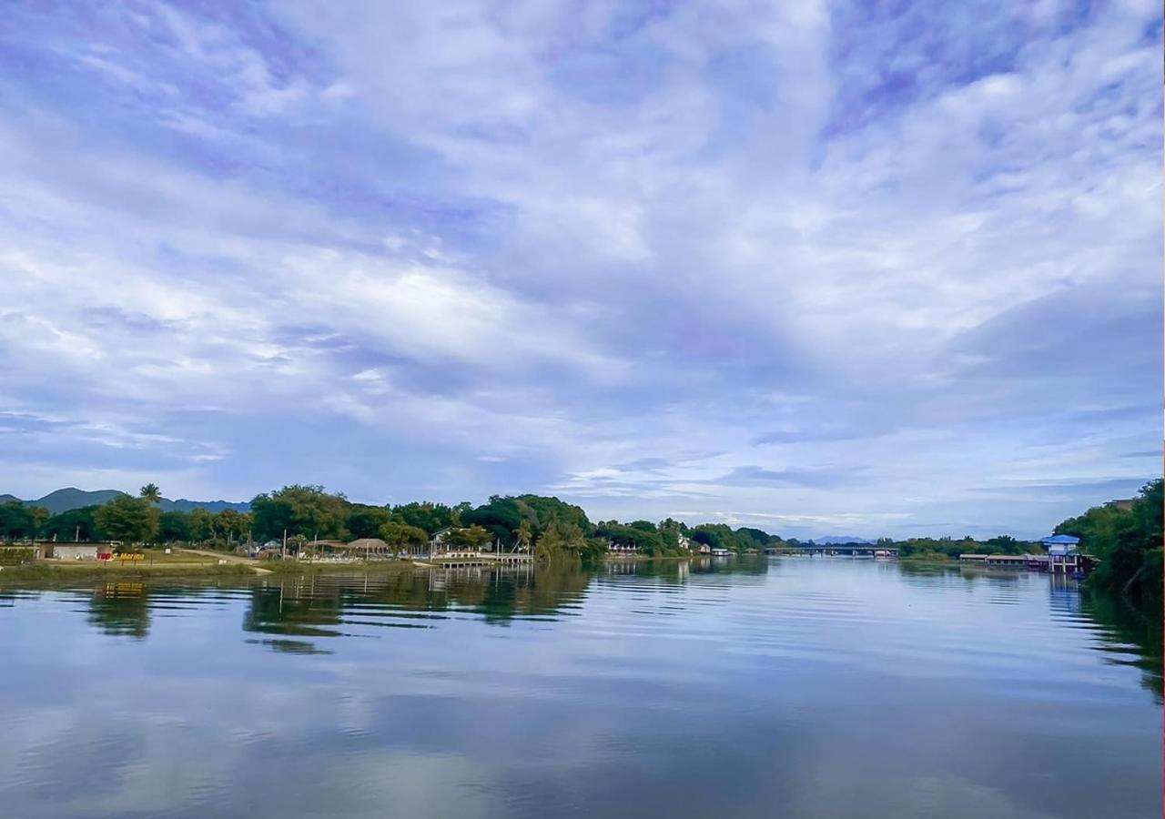 Hotel Tara Raft Kanchanaburi Zewnętrze zdjęcie