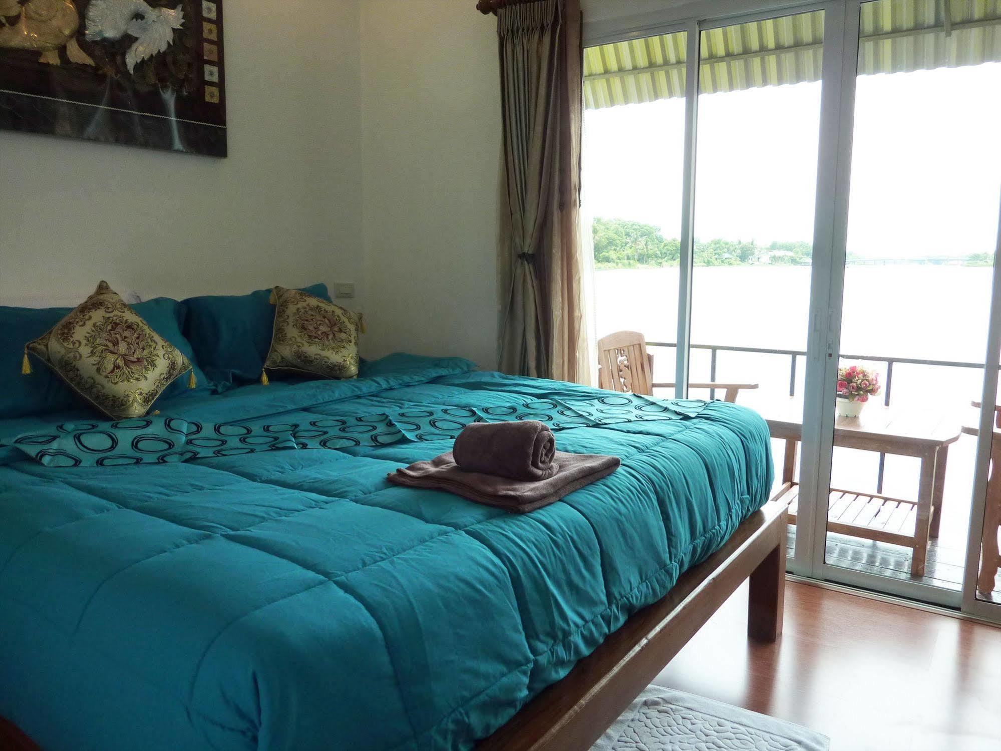 Hotel Tara Raft Kanchanaburi Zewnętrze zdjęcie